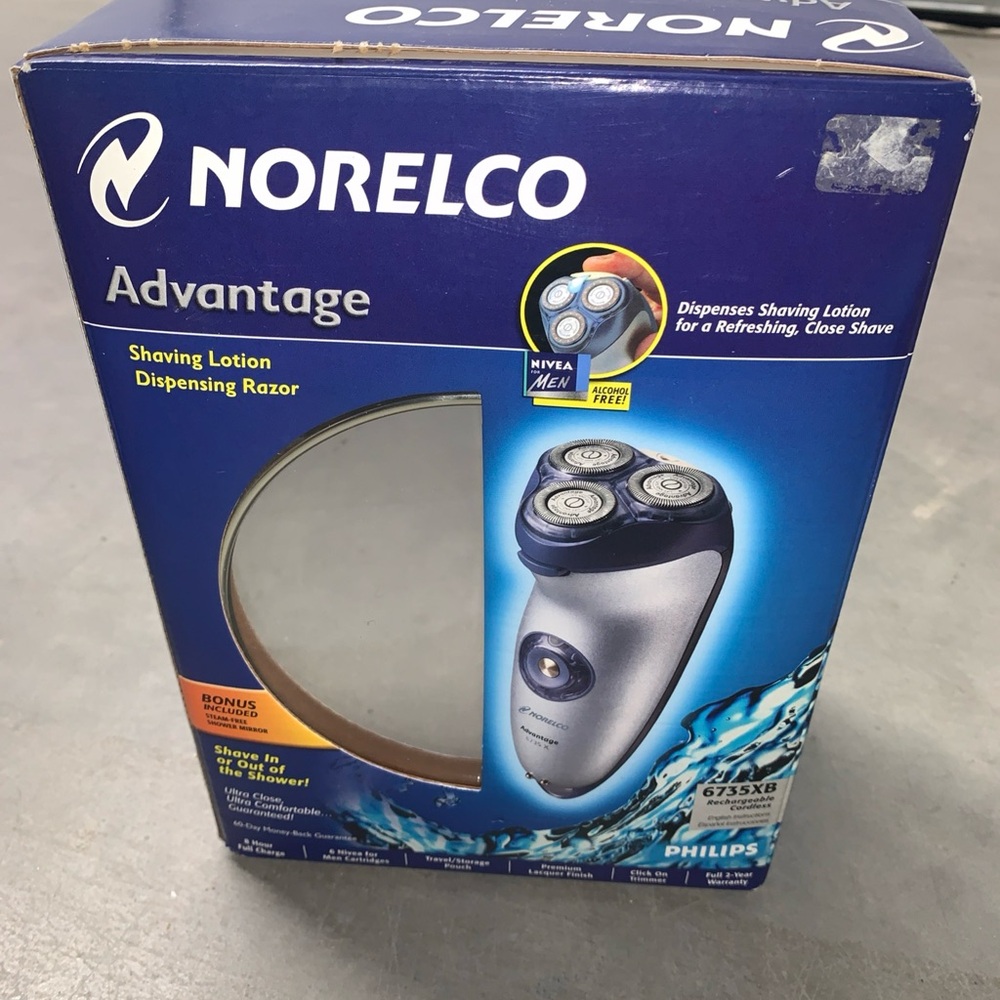 Norelco Advantage Shaving Razor